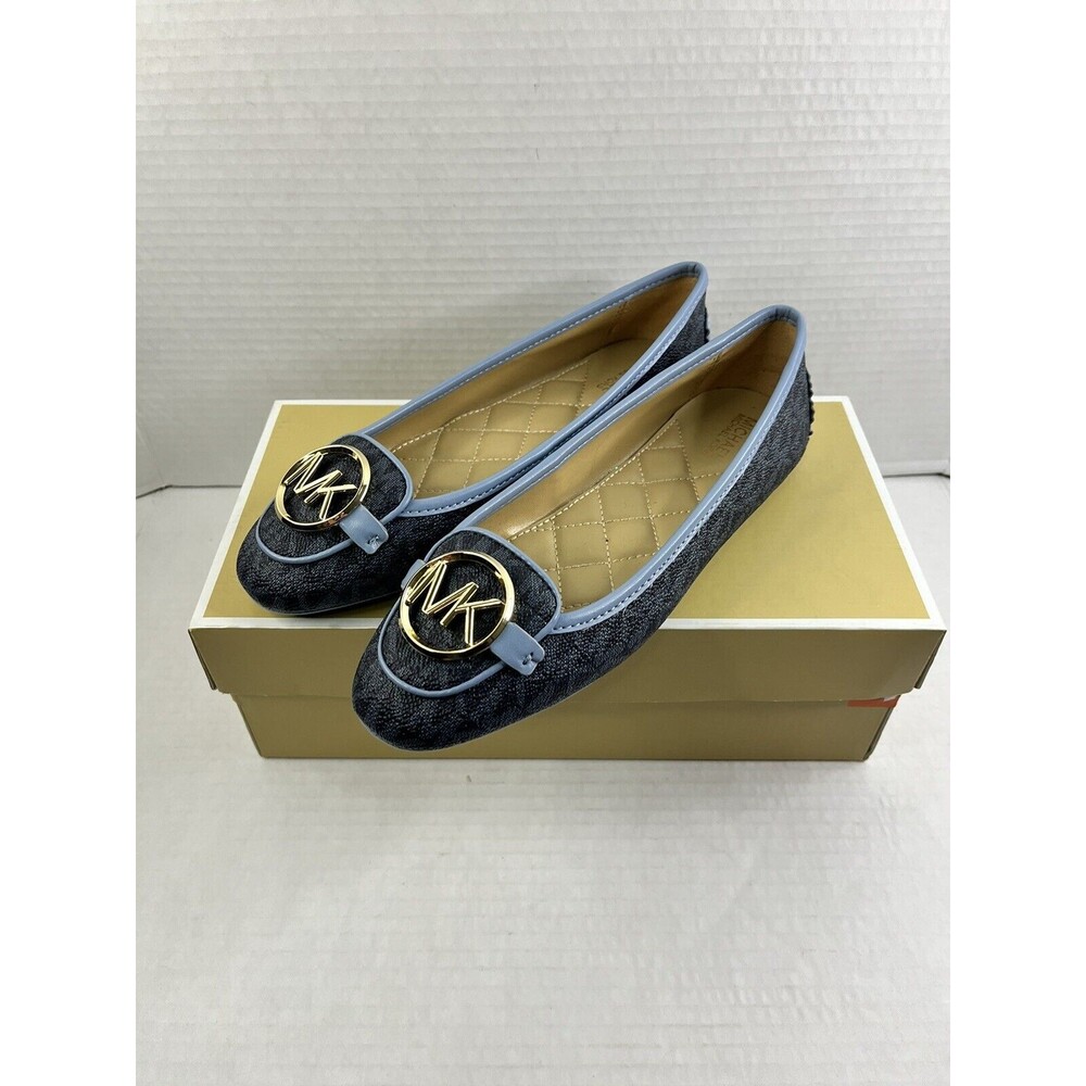 NEW IN BOX NIB MICHAEL KORS LILLIE MOC ADMIRAL PALE BLUE FLATS SIZE 5.5